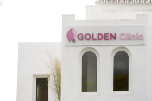Fachada Golden Clinic Marbella Ginecología